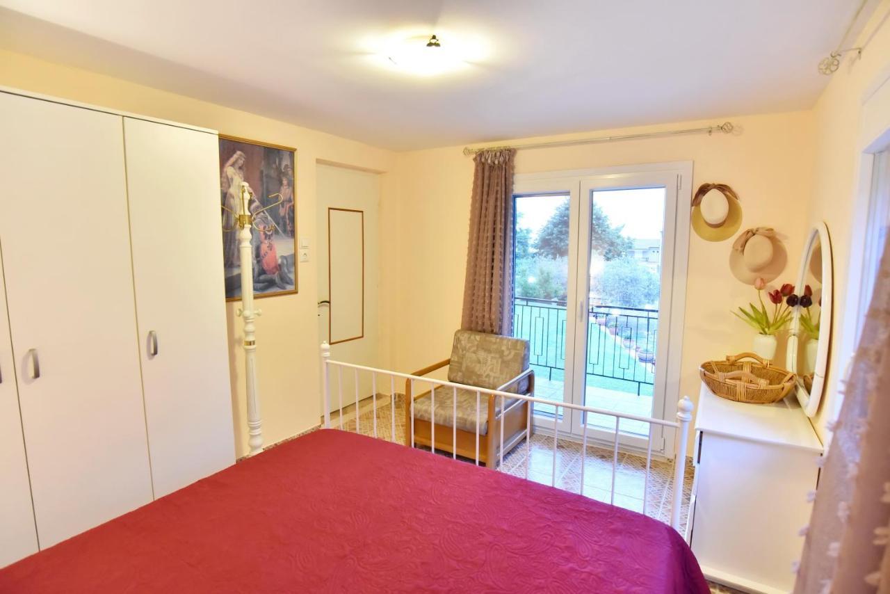 Xenophon House Villa Palaiontsiflikion Bagian luar foto